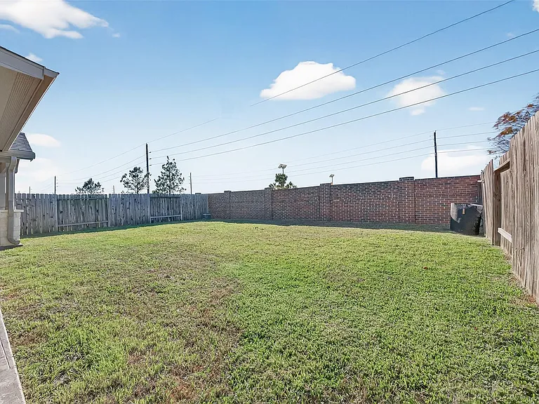 4763 Avellino Base Dr — Photo 21