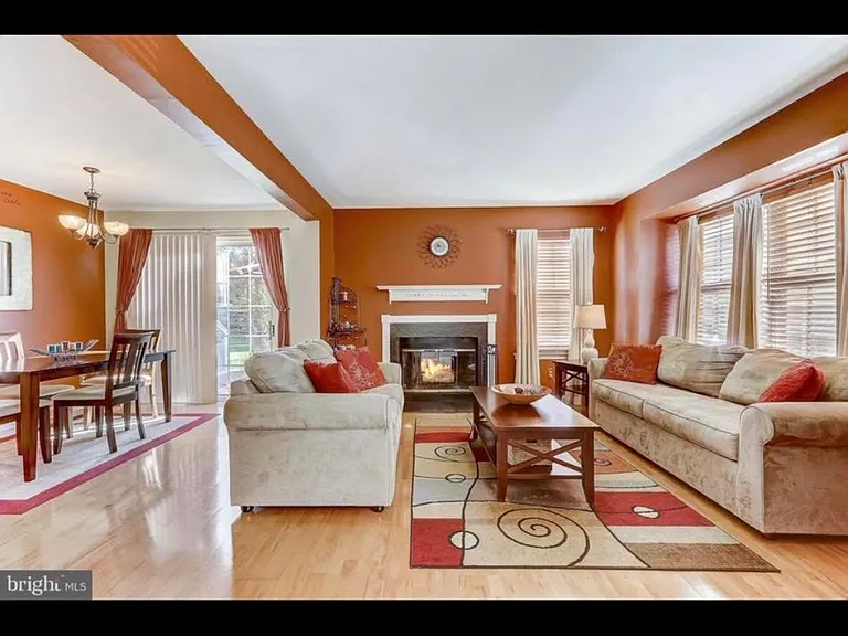797 Keith Ln — Photo 6