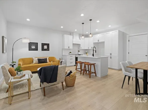 2934 W Davis St, Boise, ID 83702