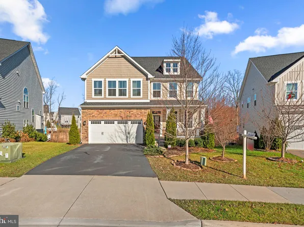 12516 Southington Dr, Woodbridge, VA 22192