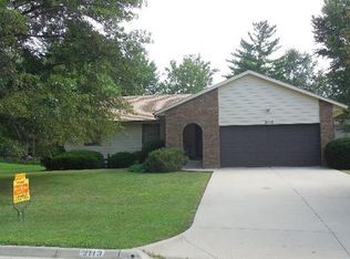 2113 W 22nd Ave, Emporia, KS 66801