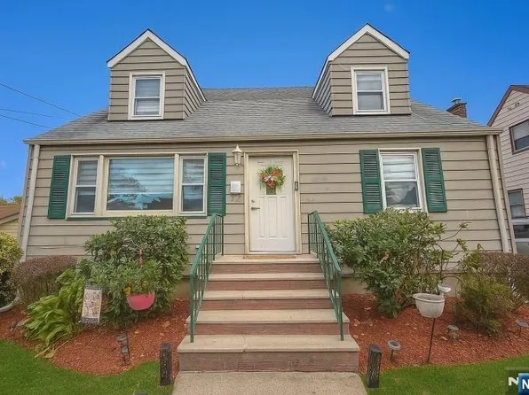 38-40 Davidson St, Belleville, NJ 07109