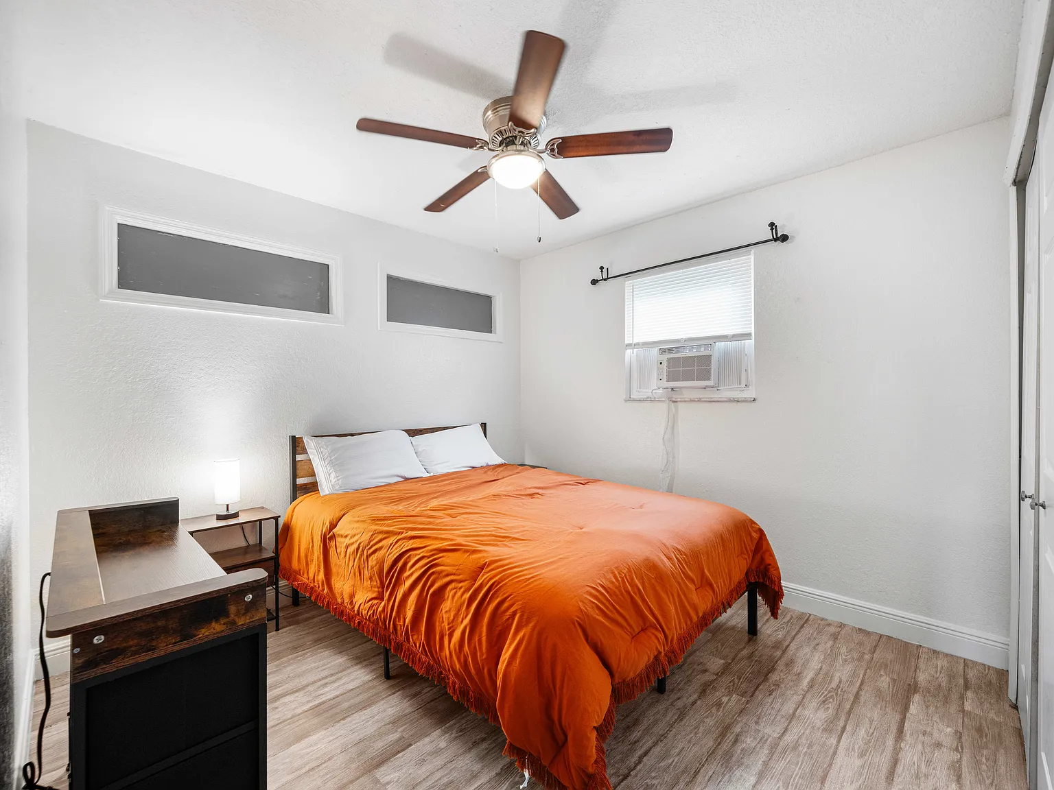 7 bed, 1900 sqft, $800 — Photo 4