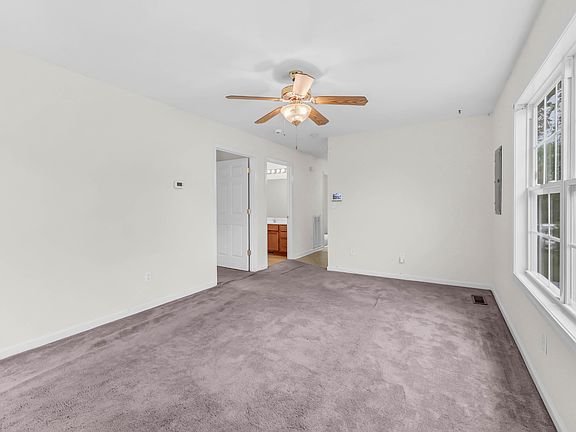 4th image of 1220 Vine St