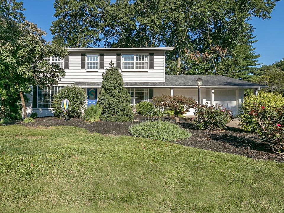 1st image of 12241 Belwyn Dr