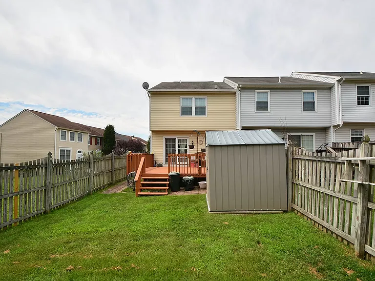 3337 Deepwell Ct — Photo 20