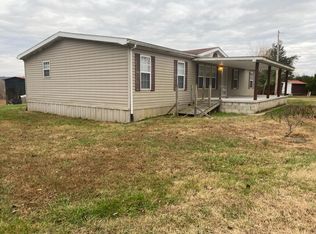 63 Keeton Loop Rd, Burkesville, KY 42717