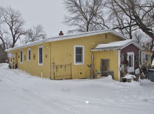 6951 36th Ave NE, Rugby, ND 58368