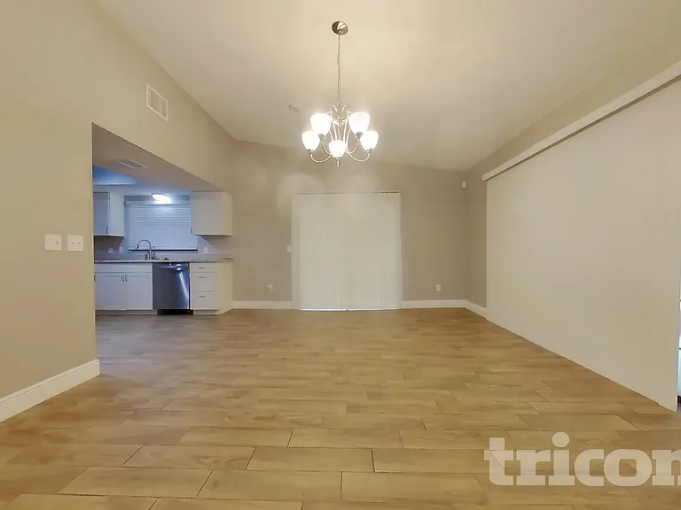 12449 Blue Heron Way — Photo 3