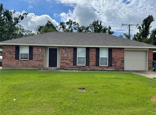 181 Lakewood Dr, Luling, LA 70070