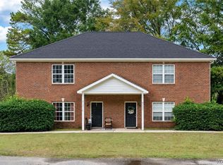 5878-5880 Cahaba Valley Rd, Birmingham, AL 35242