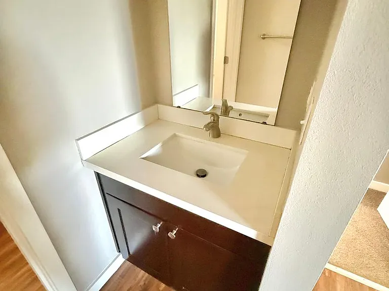 4236 TM Montlake Villas LLC — Photo 24