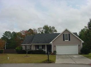 111 Kingsberry Ct, Raeford, NC 28376