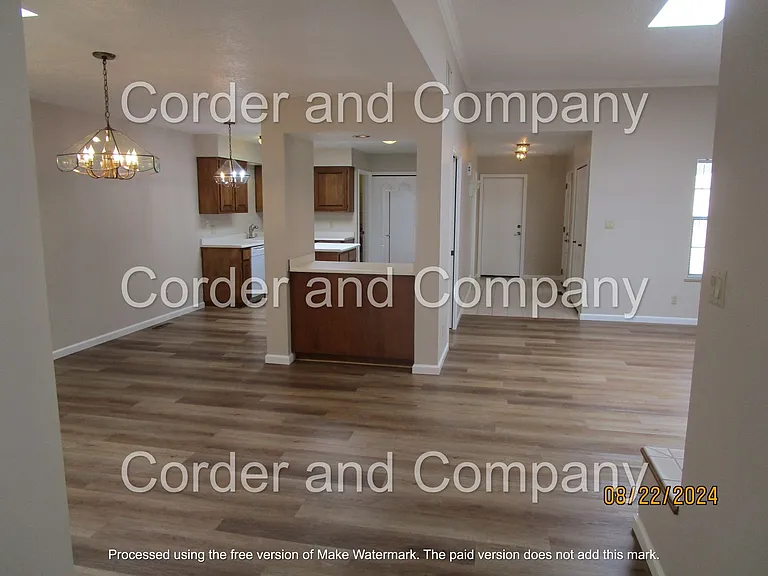 3345 Esplanade Cir SE — Photo 23