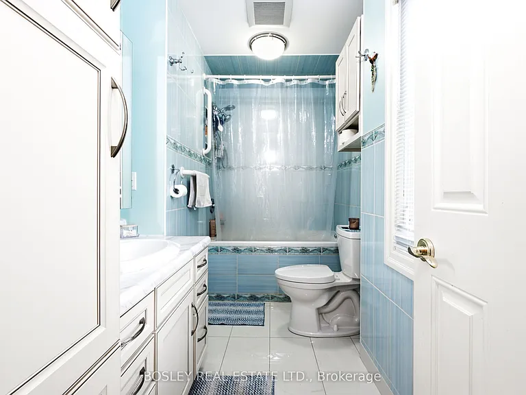 115 Roncesvalles Ave #3 — Photo 25