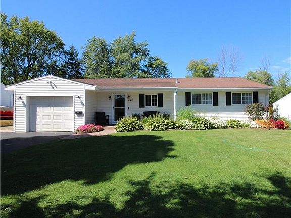 2nd image of 440 El Mar Dr