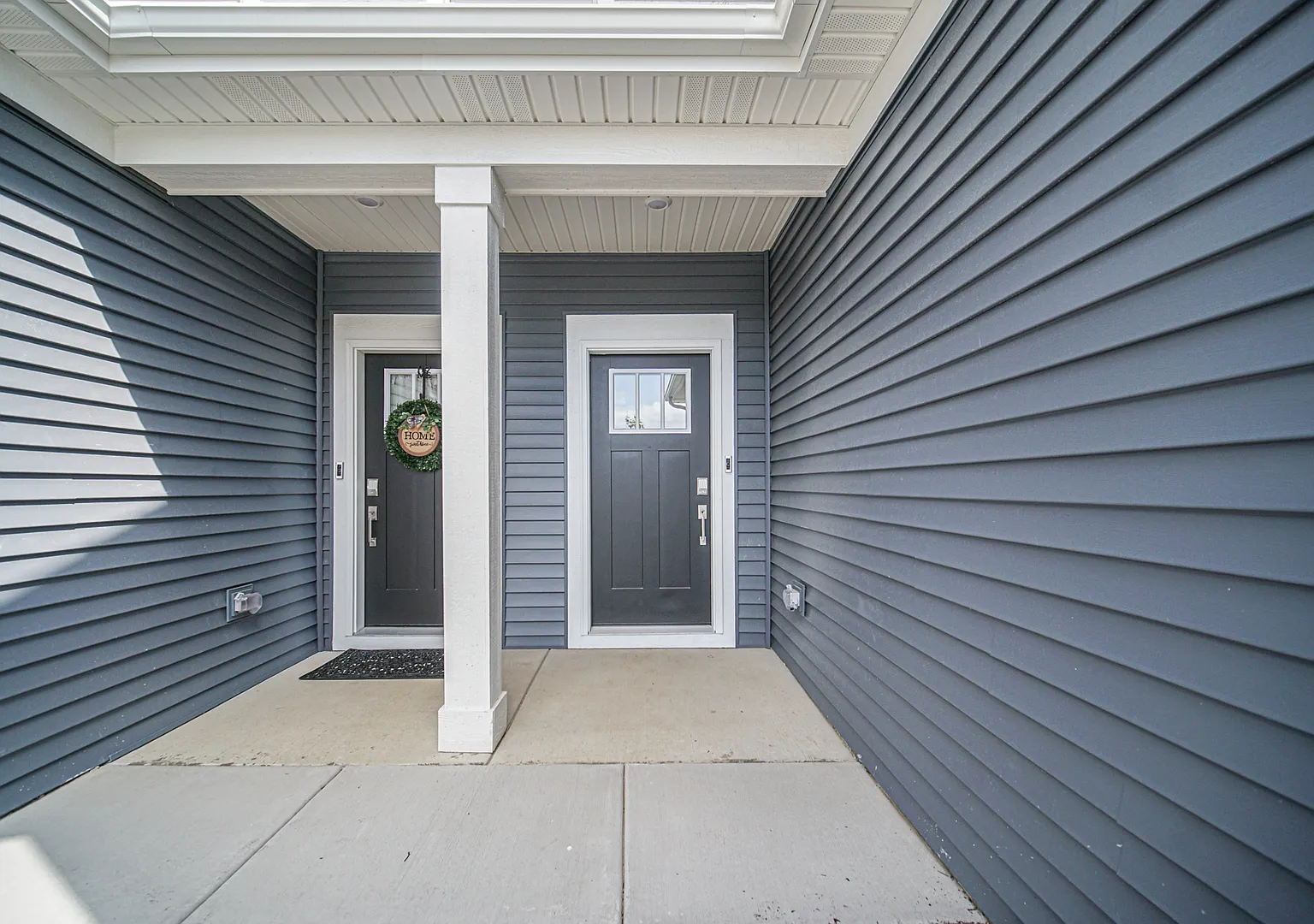 3 bed, 2.5 bath, 1840 sqft, $2,900 — Photo 3