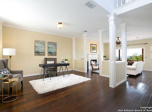 5th image of 19103 Mazattan Way
