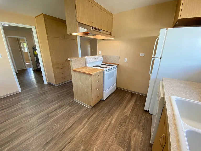 309 W Patrick Ave — Photo 4