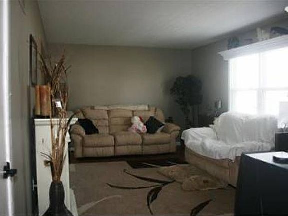 2nd image of 1480 Davista Ave
