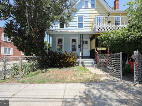 326 N 39th St, Pennsauken, NJ 08110