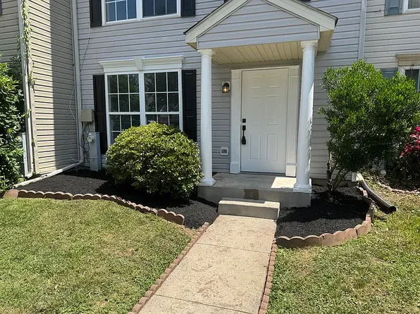 979 Pirates Ct, Edgewood, MD 21040