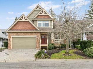 3800 Golf Course Dr #12, Abbotsford, BC V3G0A7