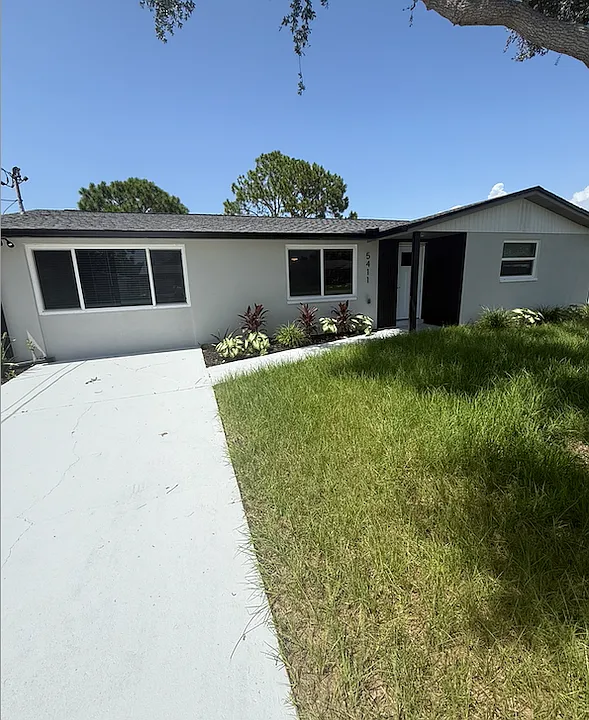5411 Quist Dr