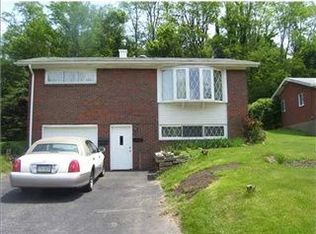 402 Garden City Dr, Monroeville, PA