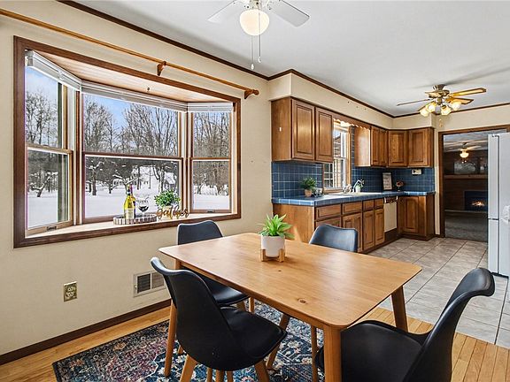 5th image of 5691 Lincoln Rd