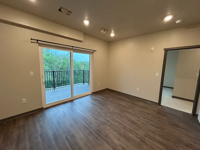 6950 Hickman Rd #300A — Photo 5