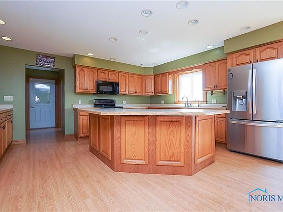 3rd image of 5374 County Road 53
