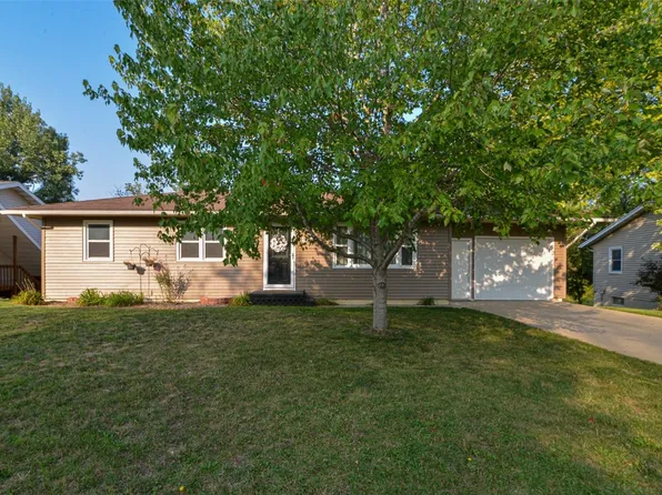 158 Circle Dr, Springville, IA 52336