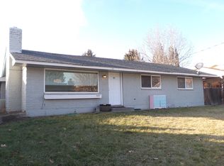 1002 S 33 Road Ave, Yakima, WA 98902