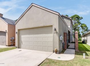 202 Chimney Rock Blvd, Lafayette, LA 70508