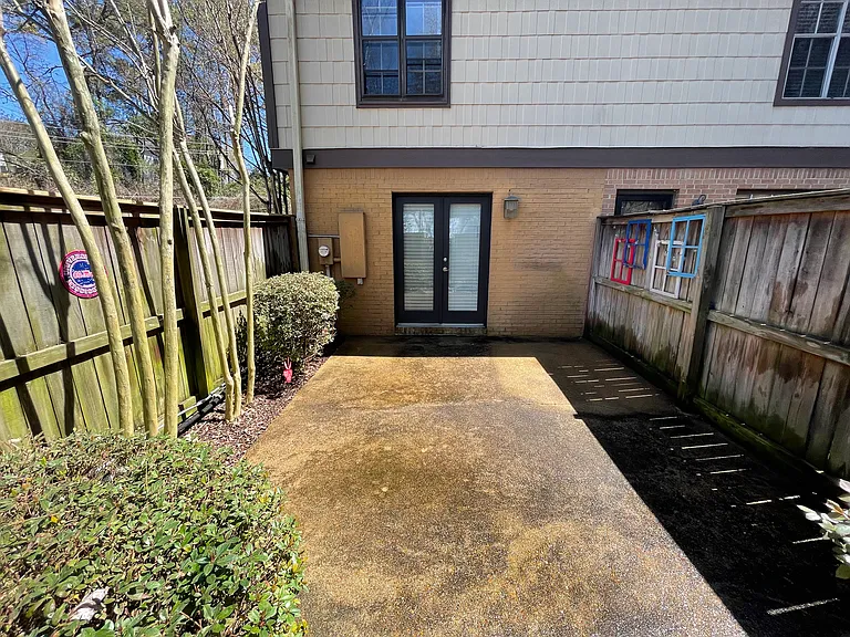 220 Elm St #1 — Photo 6