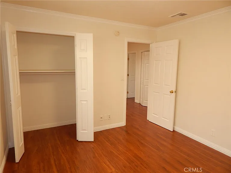 11834 Gilmore St — Photo 26