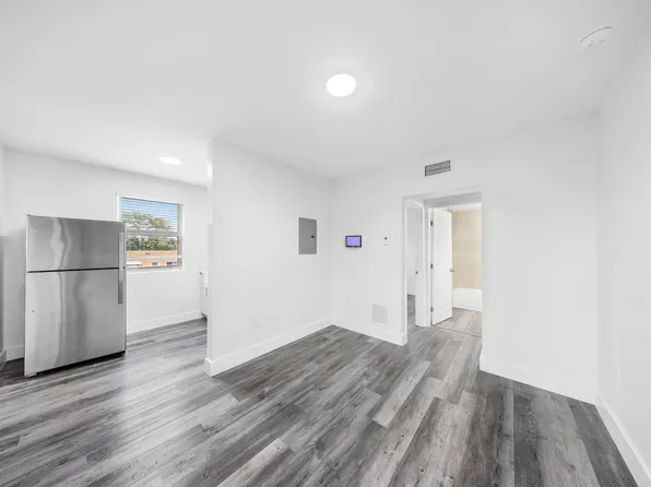 6040 NW 12th Ave APT 8, Miami, FL 33127