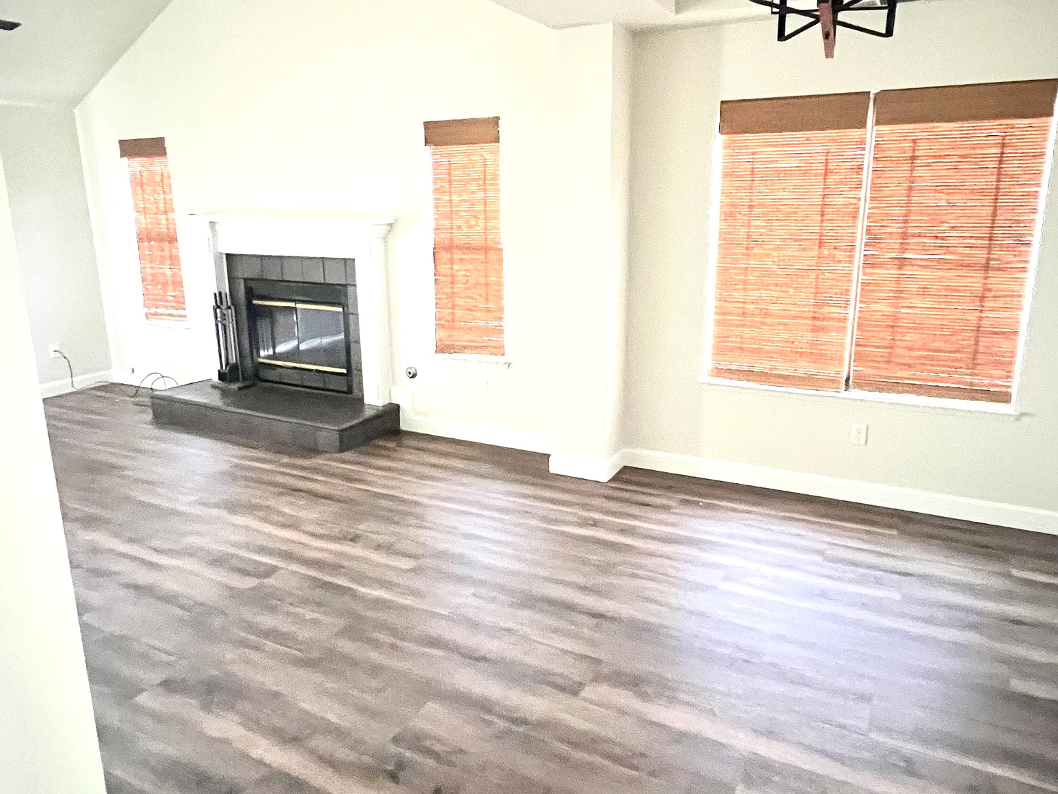 3 bed, 1492 sqft, $2,495 — Photo 4