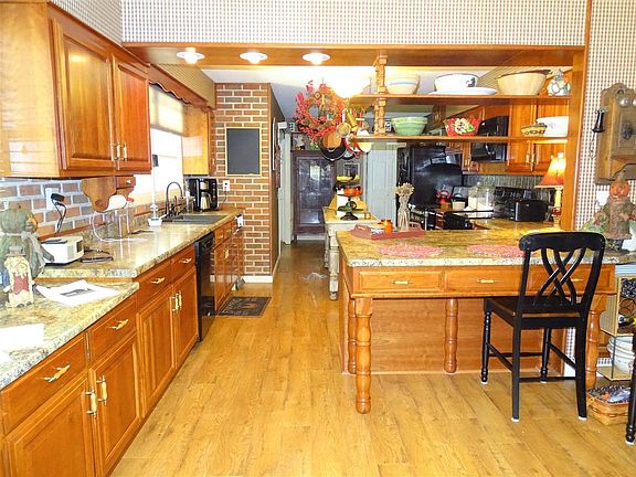5th image of 8910 W County Road 600 S