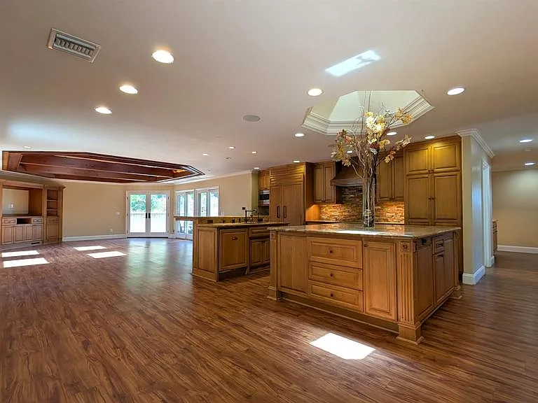 3167 Carnegie Pl — Photo 1