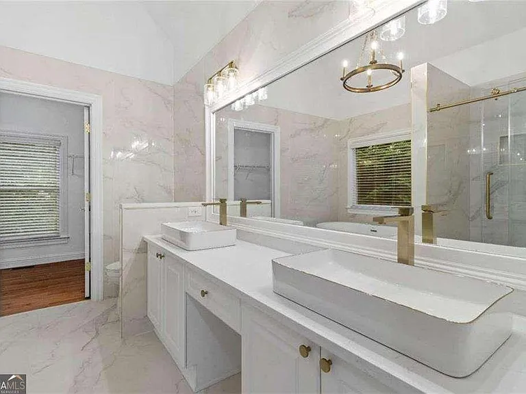 1711 Summit Glen Ln — Photo 6