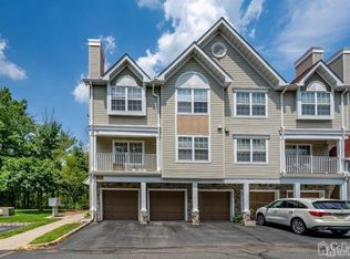 261 Prestwick Way, Edison, NJ 08820