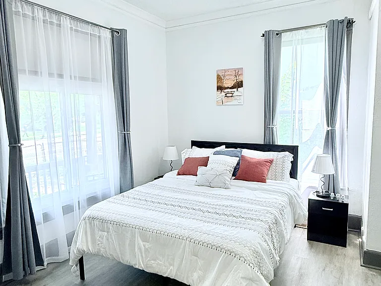 3310 Chicago Ave #1 — Photo 9