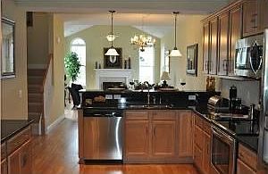 5th image of 101 Ambrose Ln