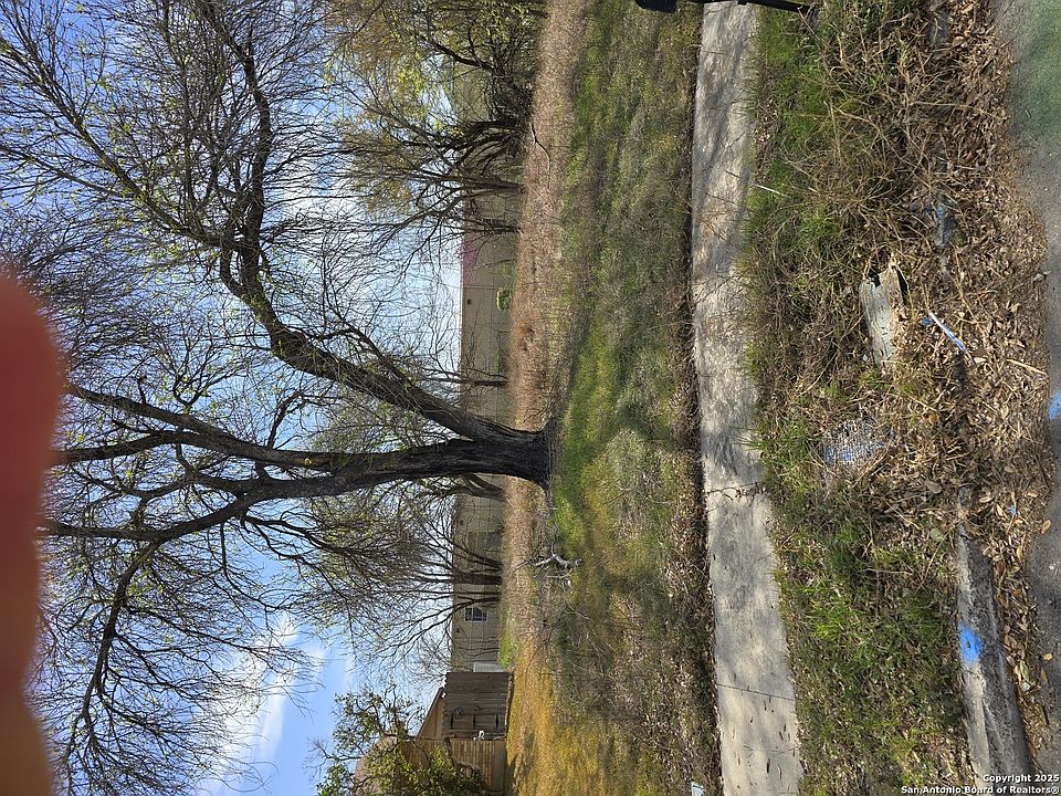 1st image of 110 Zeuty LOT 13