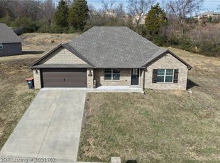 2139 Amy Ln, Van Buren, AR 72956