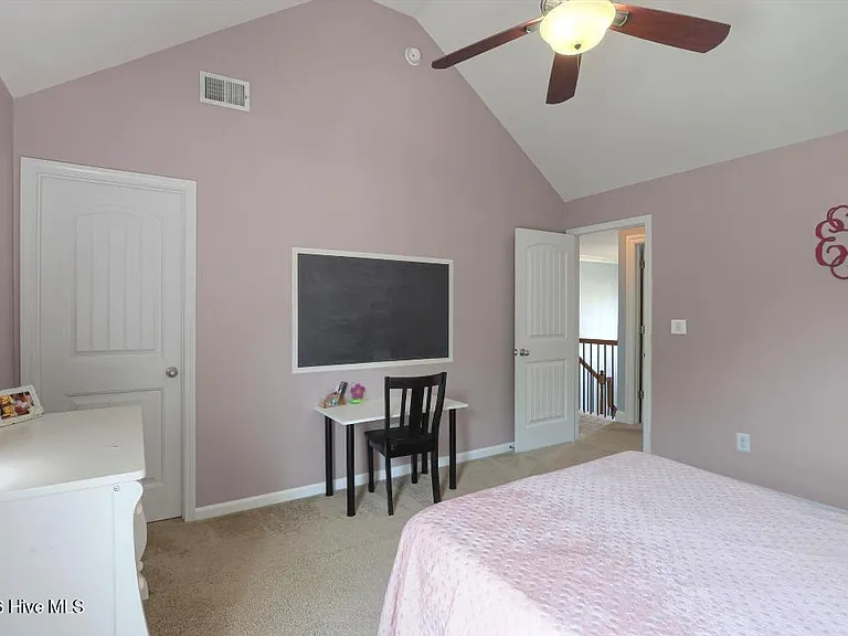 1421 Dooley Ln — Photo 26