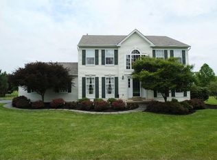 3008 Farmhouse Ln, Garnet Valley, PA 19060