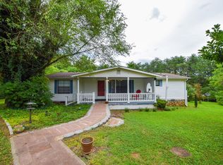 1242 Ashley Dr, Hardy, VA 24101